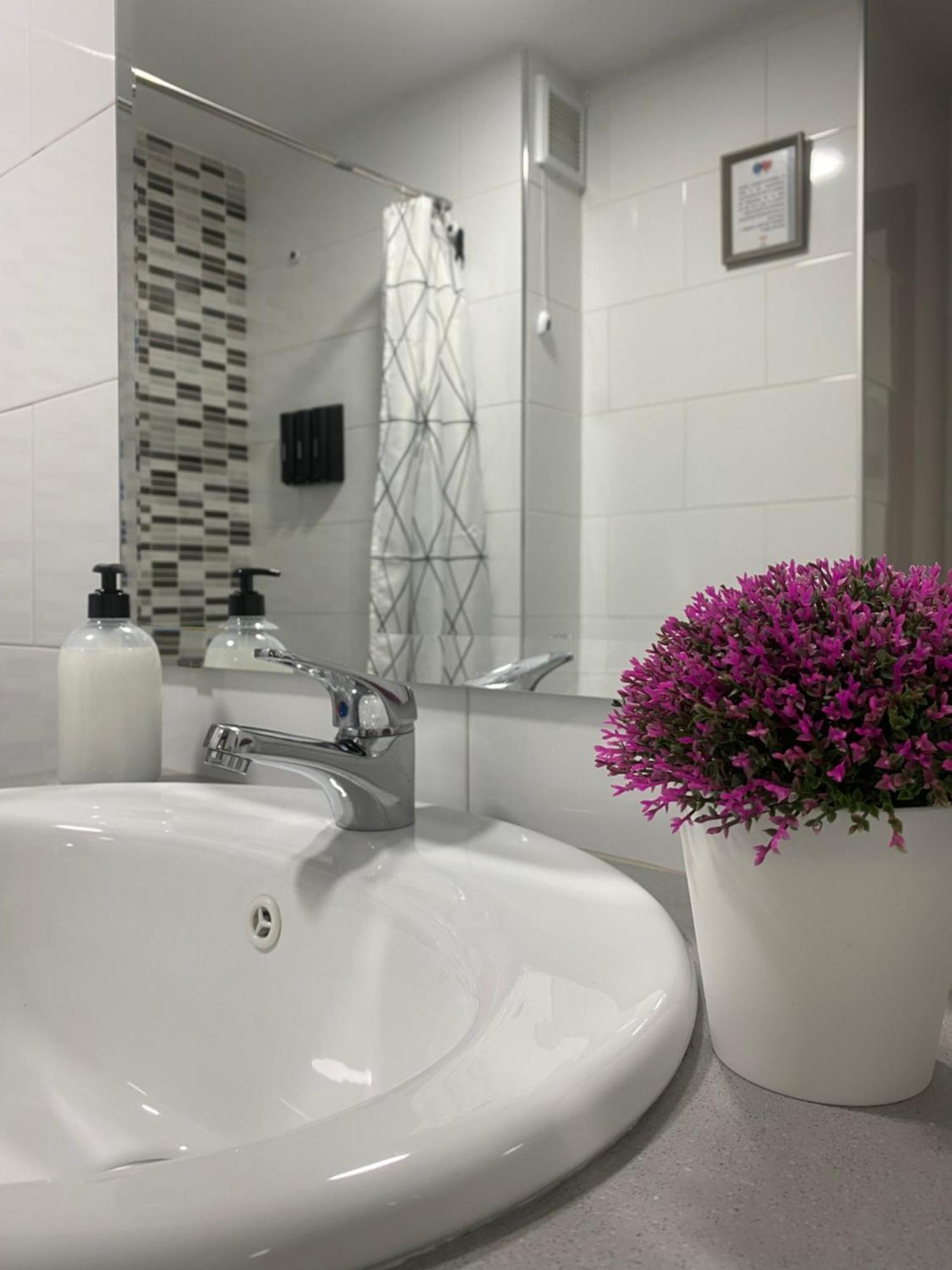 Apartamento Almenas Ecija Exterior photo